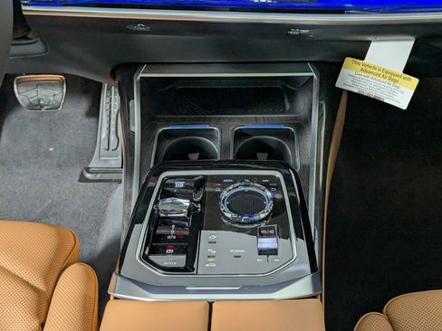 New 2026 BMW 740i xDrive 740i xDrive w/ Premium Package image 32