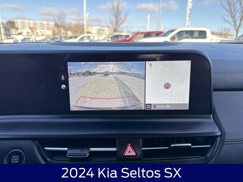 Used 2024 Kia Seltos SX image 22