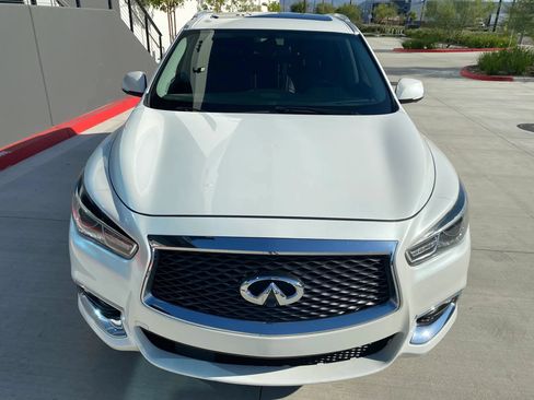 Used 2019 INFINITI QX60 Luxe w/ Essential Package AWD/4WD image 8