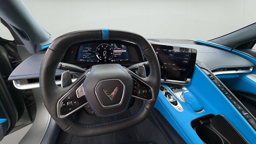 Used 2023 Chevrolet Corvette Stingray Premium Cpe w/ Z51 Performance Package RWD image 21