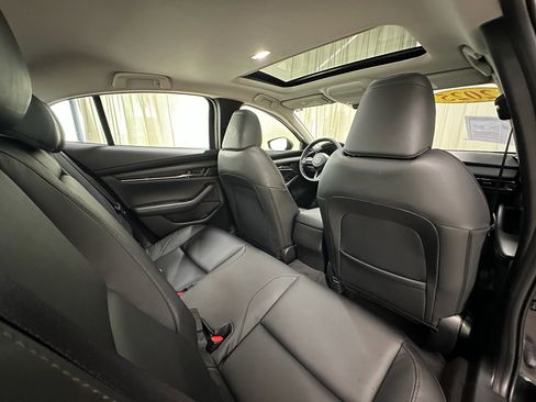 Used 2025 MAZDA MAZDA3 s image 19