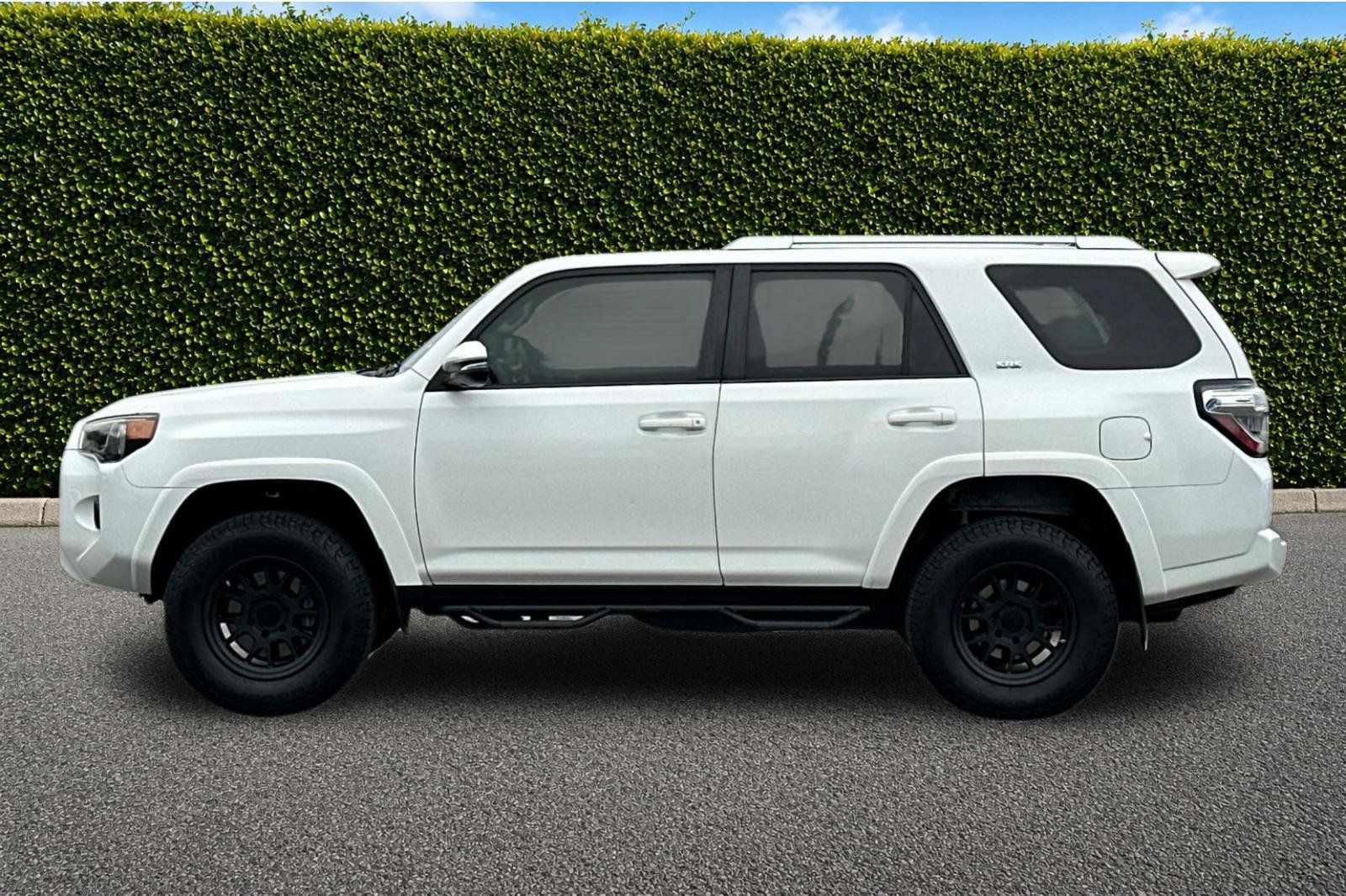 Used 2016 Toyota 4Runner SR5 Premium RWD image 7