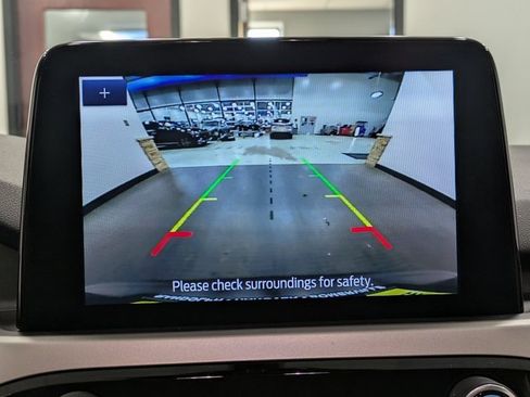 Certified 2022 Ford Escape SE image 14