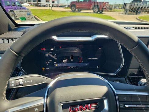 New 2026 GMC Canyon Elevation w/ Convenience Package RWD image 20