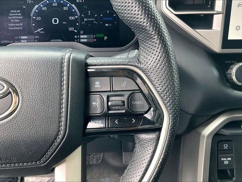 Used 2023 Toyota Sequoia Limited image 14