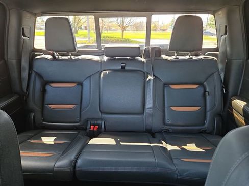 Used 2024 GMC Sierra 1500 AT4 w/ Technology Package AWD/4WD image 31
