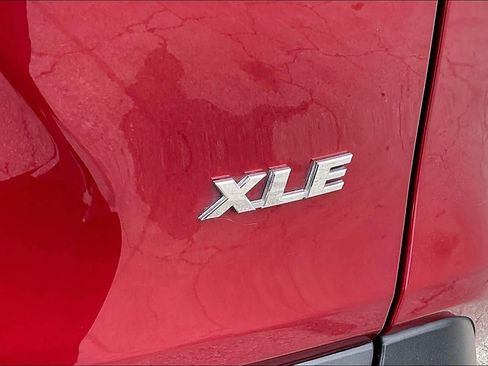 Used 2023 Toyota RAV4 XLE image 10