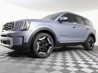 New 2025 Kia Telluride S