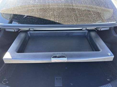 Used 2019 Mercedes-Benz C 300 Sedan image 16