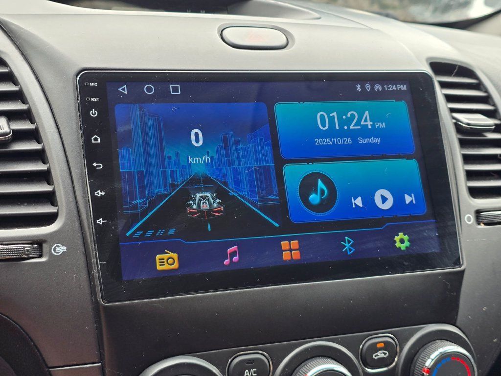 Used 2017 Kia Forte LX FWD image 19