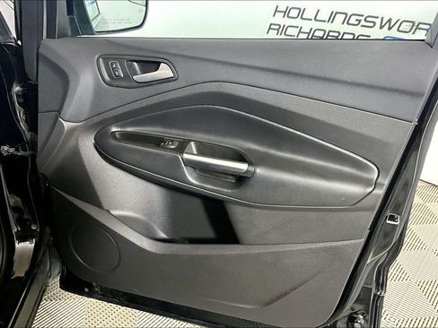 Used 2018 Ford Escape Titanium image 19