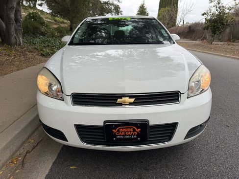Used 2011 Chevrolet Impala LT FWD image 10