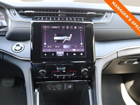 New 2025 Jeep Grand Cherokee Laredo w/ Trailer Tow Package image 20