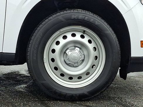 Certified 2024 Ford Maverick XL FWD image 8