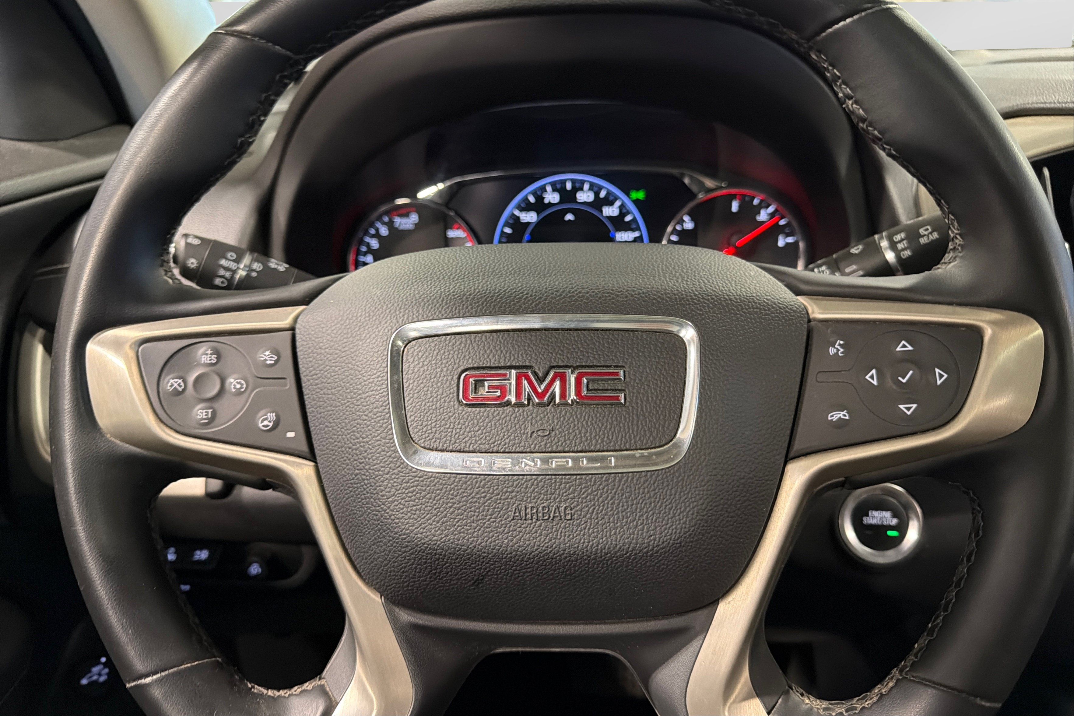 Used 2023 GMC Terrain Denali w/ Black Diamond Edition AWD/4WD image 23