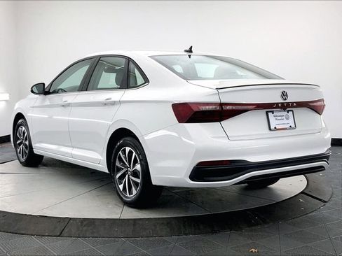 New 2026 Volkswagen Jetta S image 4