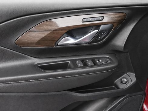 Used 2019 GMC Terrain Denali w/ Advanced Safety Package FWD image 24
