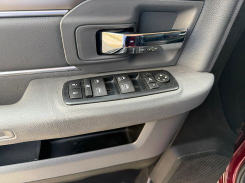 Used 2016 RAM 1500 Big Horn image 9