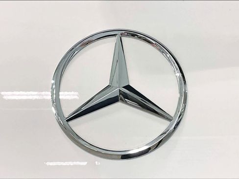 Used 2026 Mercedes-Benz GLE 450e 4MATIC image 30