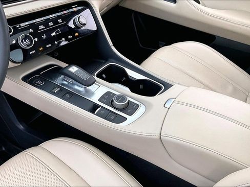 Certified 2025 INFINITI QX60 Pure image 18