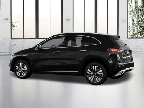 Certified 2025 Mercedes-Benz GLA 250 image 31