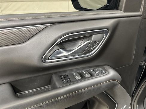 Used 2024 GMC Yukon AT4 w/ Technology Package image 24