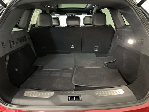 New 2024 Lincoln Nautilus Premier w/ Equipment Group 102A image 30