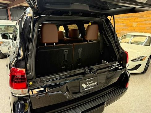Used 2019 Toyota Land Cruiser AWD/4WD image 25