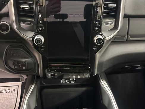 New 2026 RAM 2500 Big Horn AWD/4WD image 13