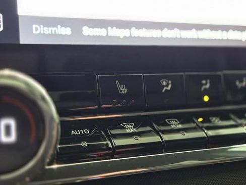 Certified 2023 Chevrolet Colorado Z71 w/ Z71 Convenience Package 2 image 27