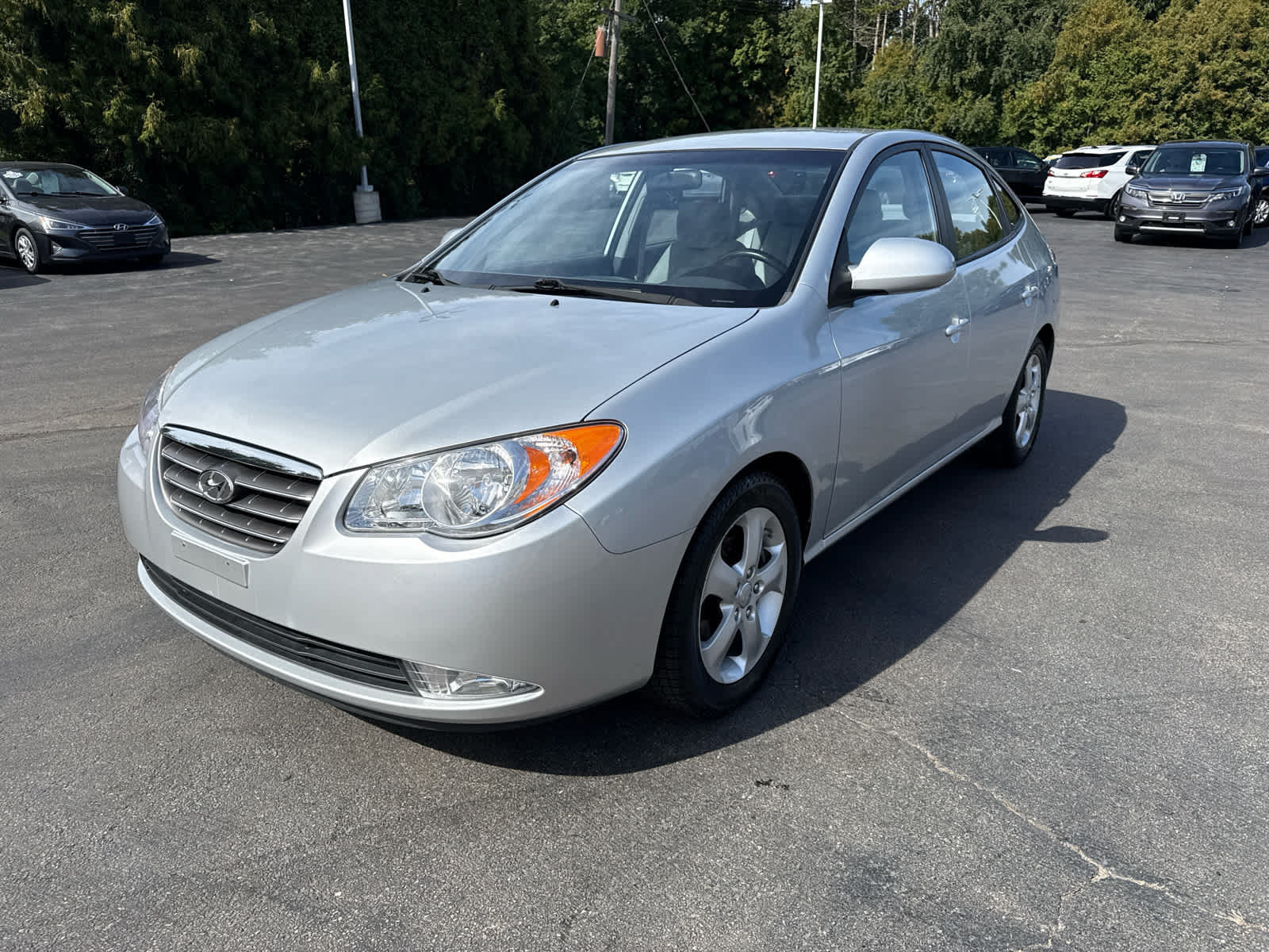 Used 2009 Hyundai Elantra SE FWD image 7