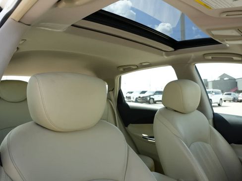 Used 2016 INFINITI QX50 2WD w/ Premium Plus Package image 24