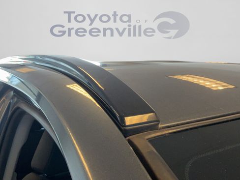 Used 2020 Toyota RAV4 LE FWD image 34