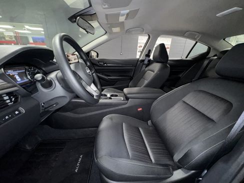 New 2026 Nissan Altima 2.5 SV FWD image 27