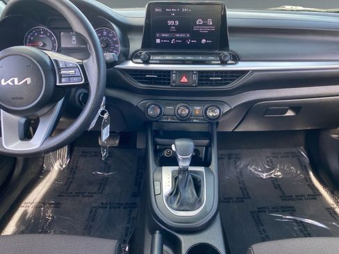 Used 2023 Kia Forte LXS image 11