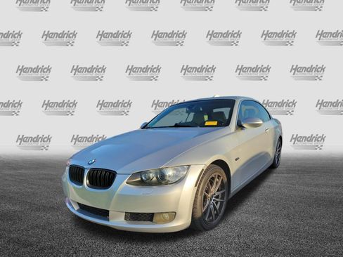 Used 2008 BMW 335i Convertible image 4