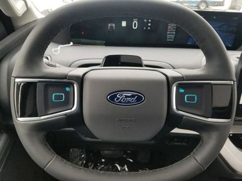 New 2026 Ford Expedition Active image 26
