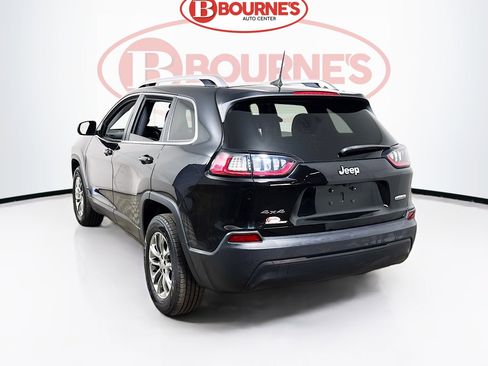Used 2019 Jeep Cherokee Latitude Plus w/ Cold Weather Group image 7