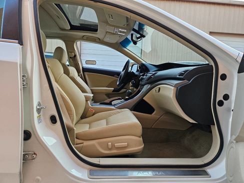 Used 2010 Acura TSX Sedan image 17