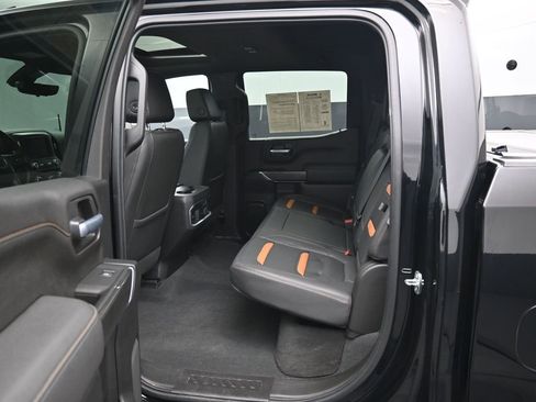 Used 2021 GMC Sierra 1500 AT4 w/ AT4 Premium Package image 32