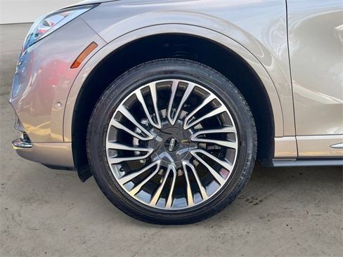 Used 2022 Lincoln Corsair FWD image 15