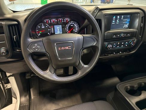 Used 2018 GMC Sierra 1500 2WD Regular Cab image 19