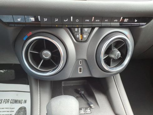 Used 2023 Chevrolet Blazer LT w/ Convenience Package image 24