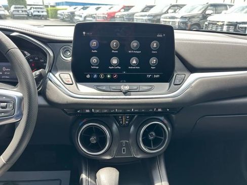 Used 2024 Chevrolet Blazer LT FWD image 22