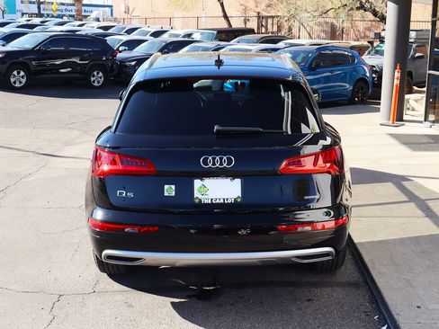 Used 2020 Audi Q5 2.0T Premium w/ Convenience Package image 10