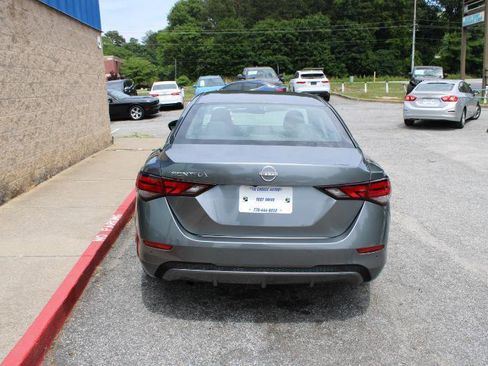 Used 2024 Nissan Sentra S FWD image 5