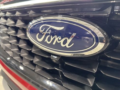 Used 2023 Ford Escape SE w/ PHEV Premium Package image 14