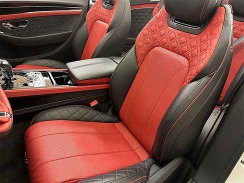 Used 2020 Bentley Continental GT image 5
