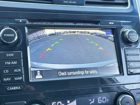 Used 2014 Nissan Altima 2.5 SL w/ Technology Package image 18