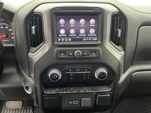 Used 2022 Chevrolet Silverado 1500 Custom AWD/4WD image 27